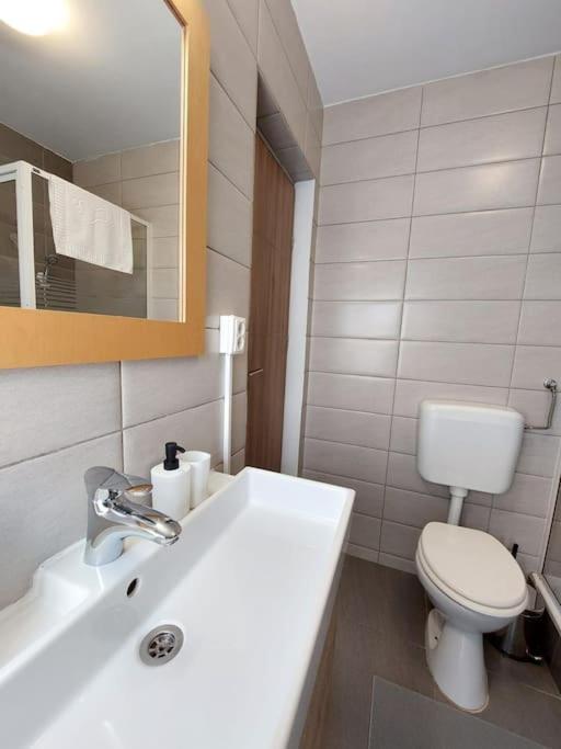 Sweet Dreams Suites Panoramic Studio Zodiac Dorobanti Bucarest Esterno foto